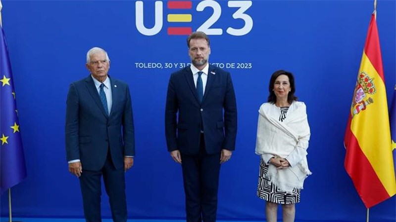 Banožić: Potičemo suradnju s ukrajinskom obrambenom industrijom